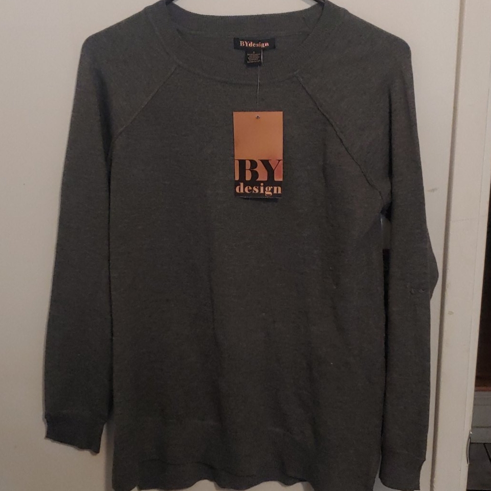 Pullover sweater